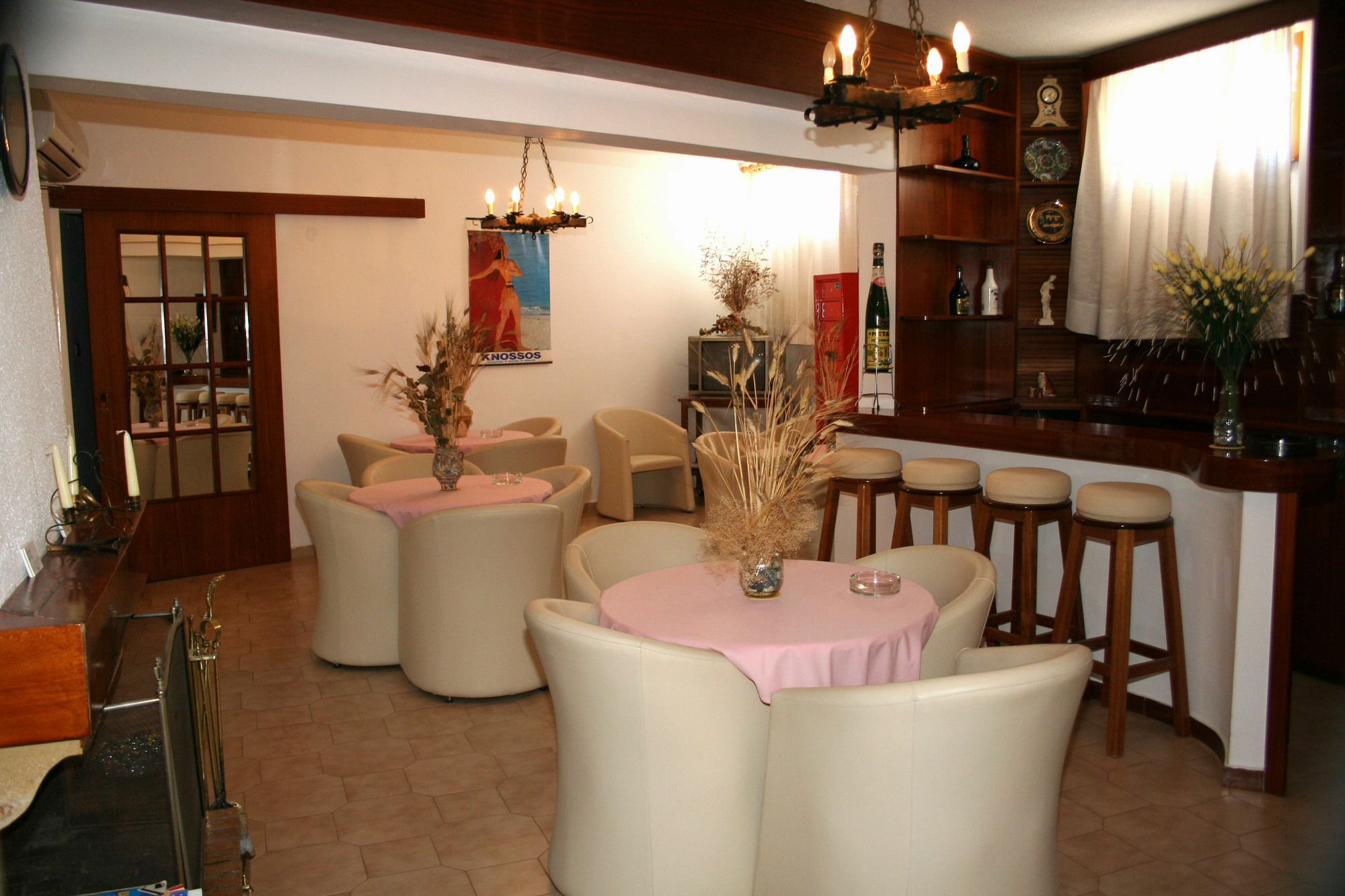 Lovely Holidays Hotel Chersonissos Buitenkant foto